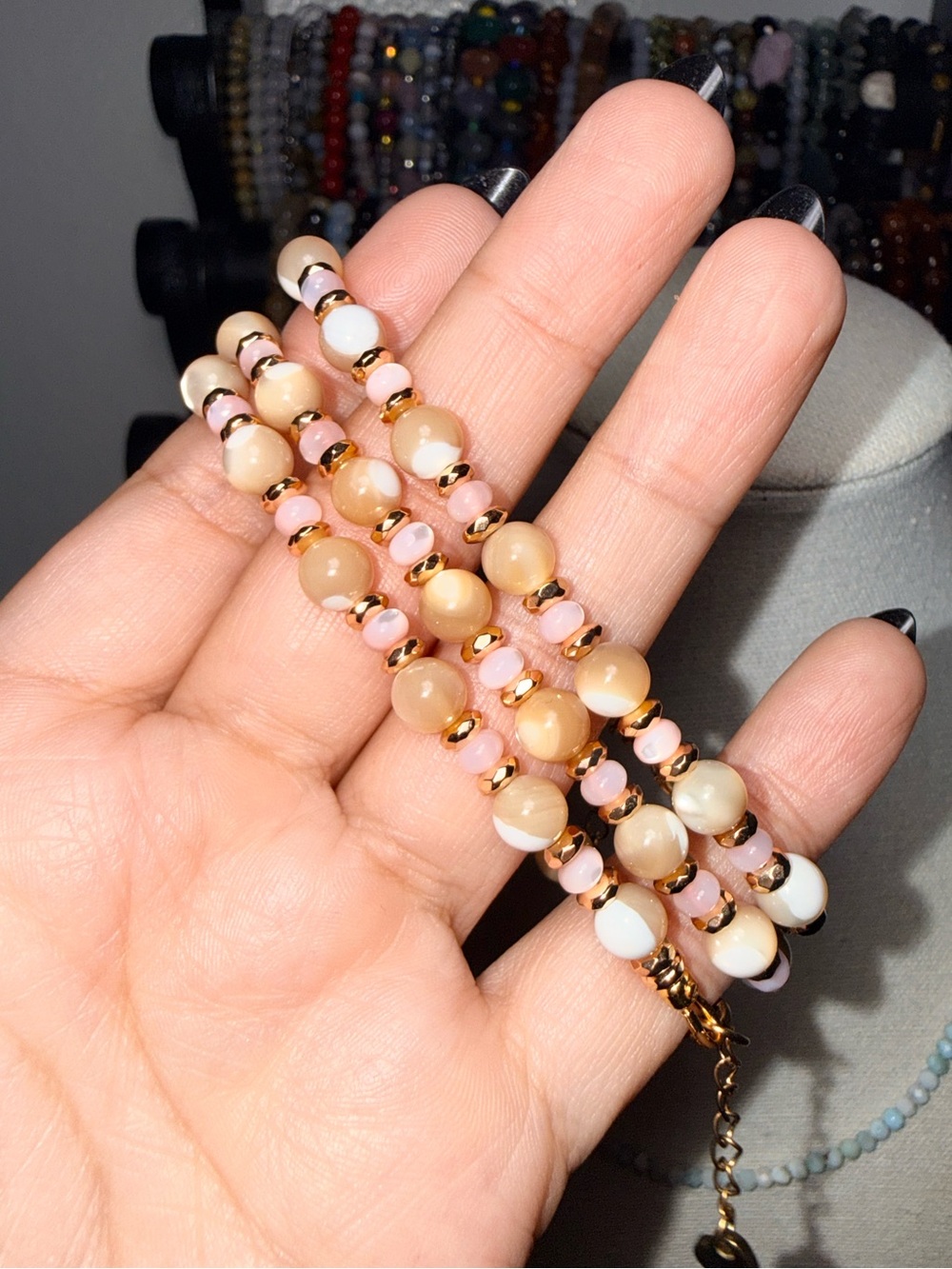 6mm Brown & Pink Mother of Pearl Adjustable Bracelet